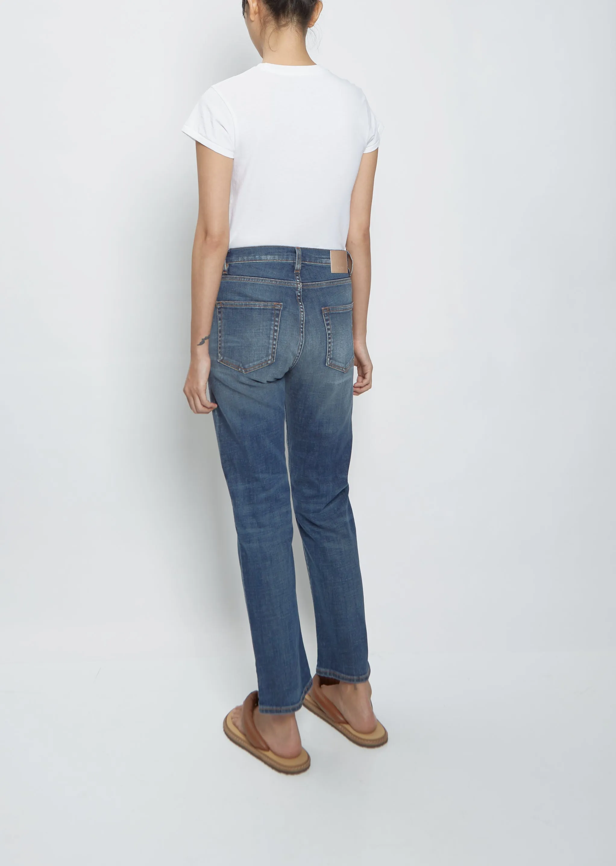 495 Jean — Medium Used Blue