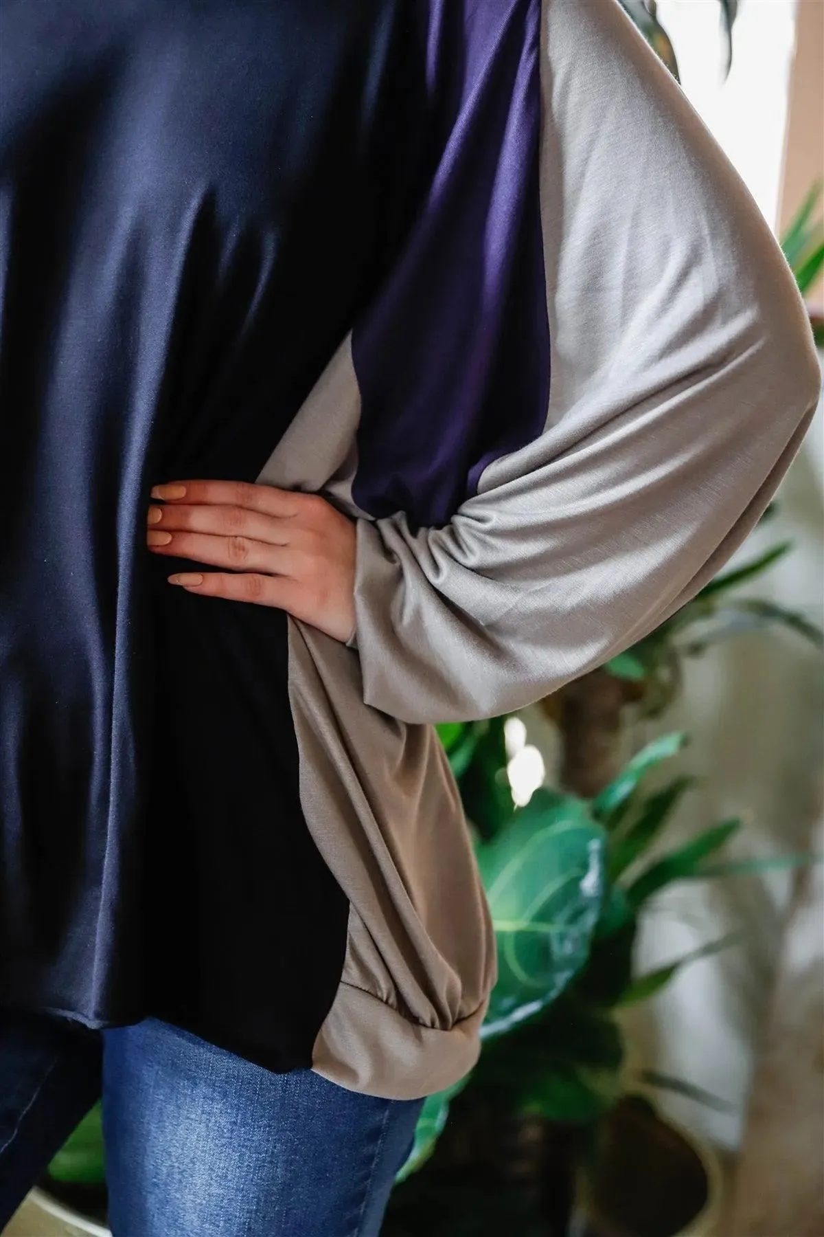 Black & Purple Colorblock Dolman Sleeve Oversized Top