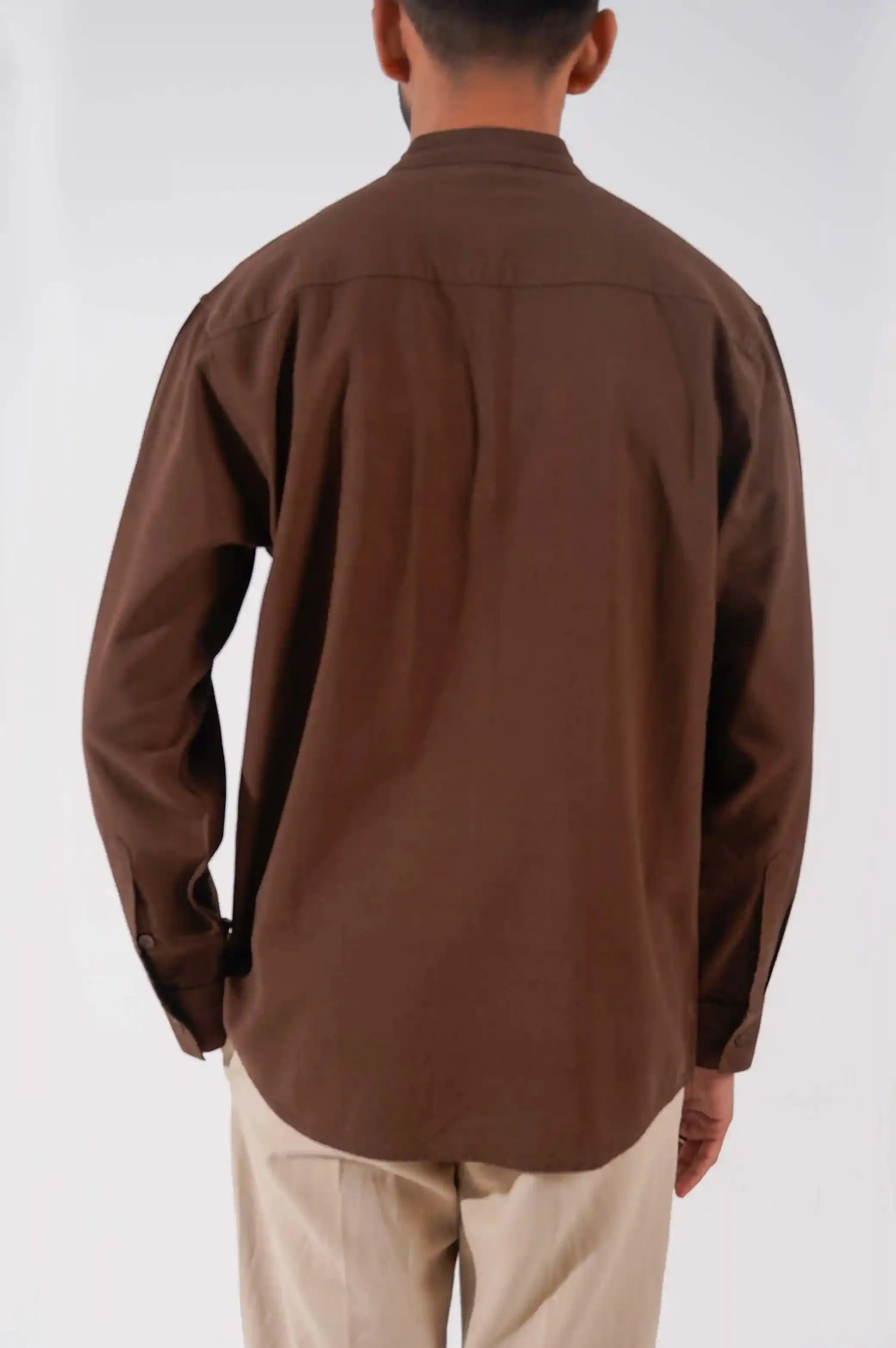 DOUBLE POCKET BAND COLLAR SHIRT