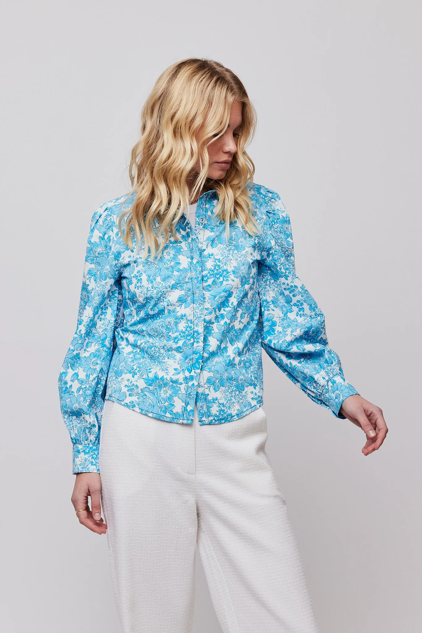 Forever Blouse - Blue Vintage Flower