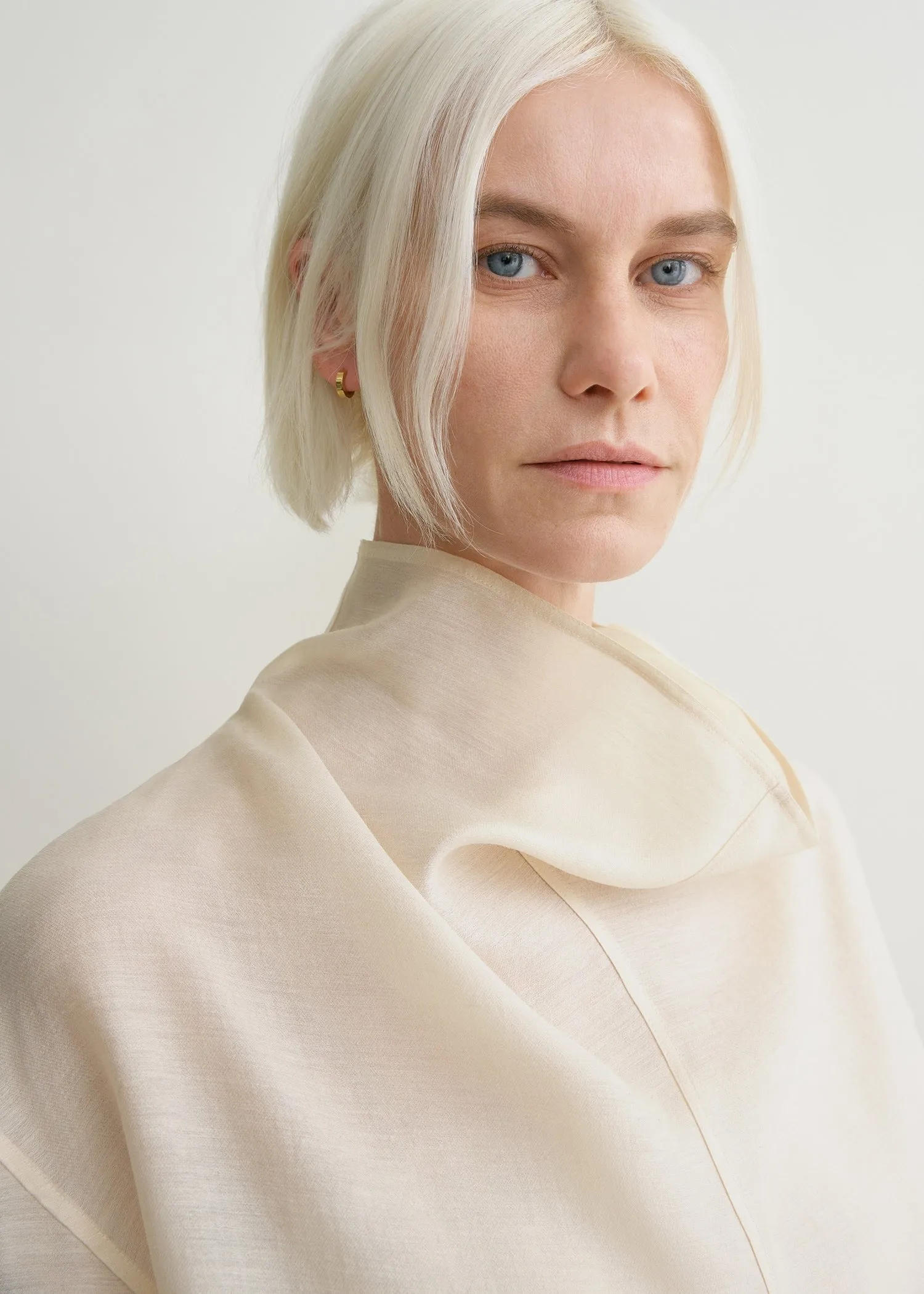 Funnel-neck organza blouse ecru