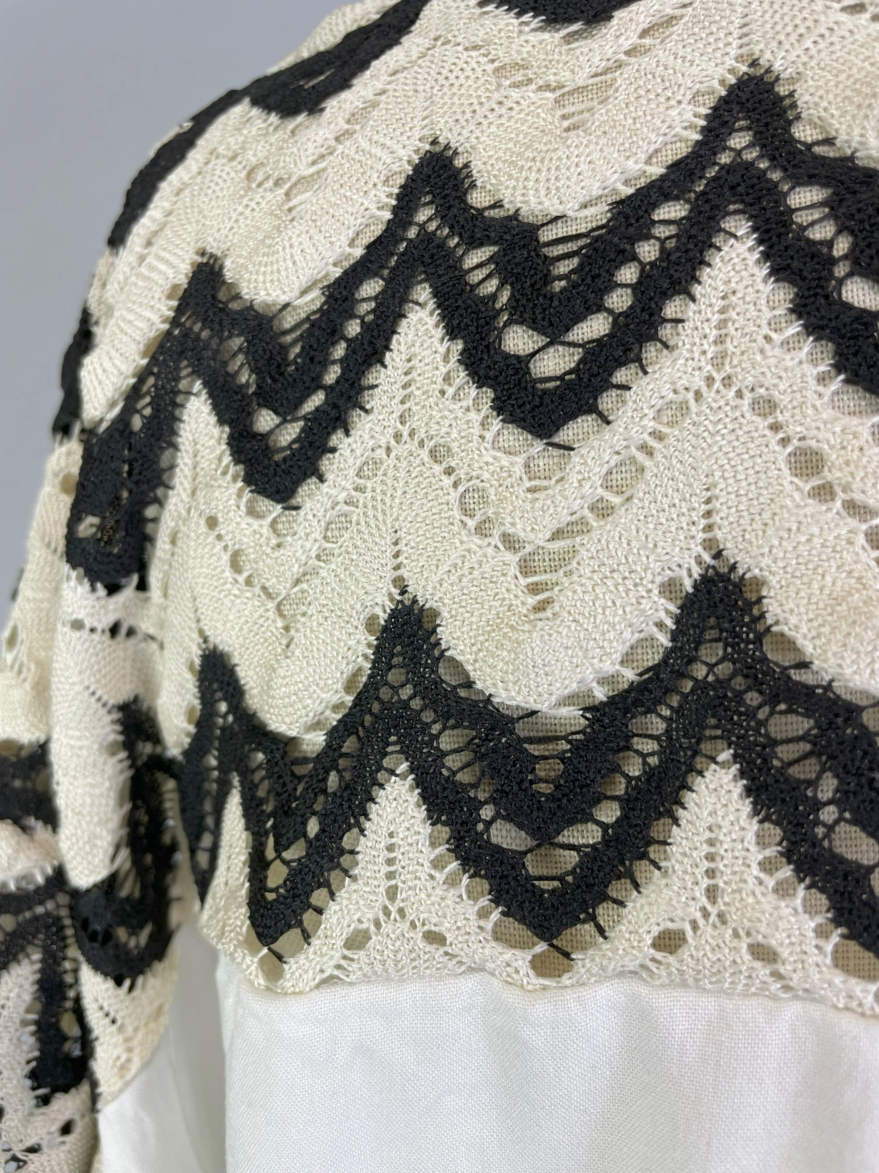 Lace Shoulder Boxy Oversized Blouse -- Ecru & Black (D560R)