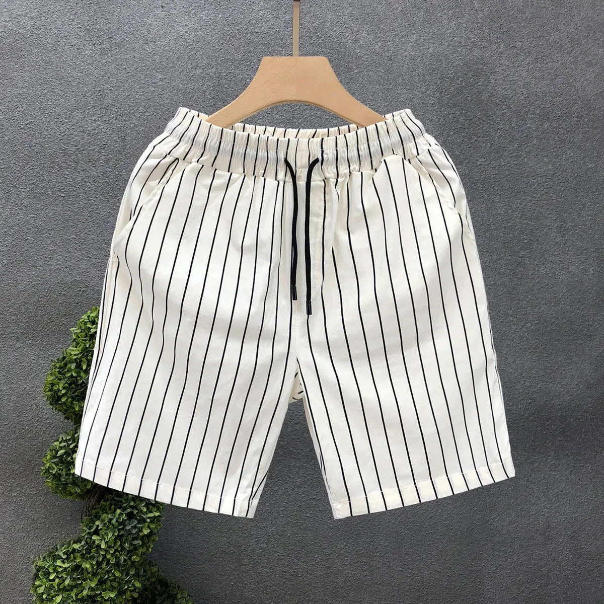 Men's Striped Shorts - Slimming Summer Style