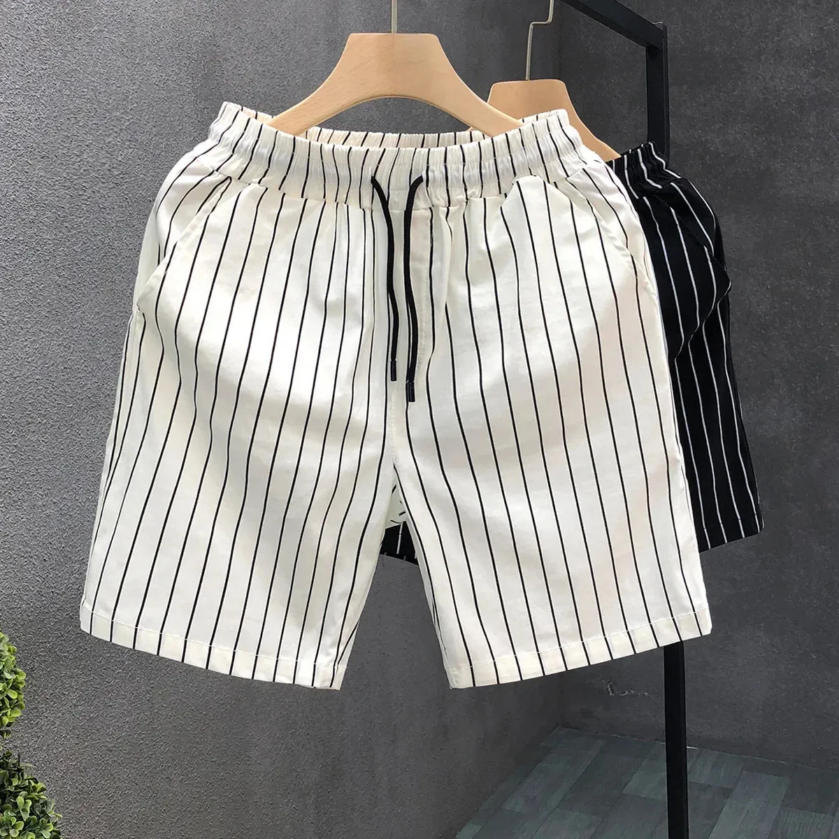 Men's Striped Shorts - Slimming Summer Style