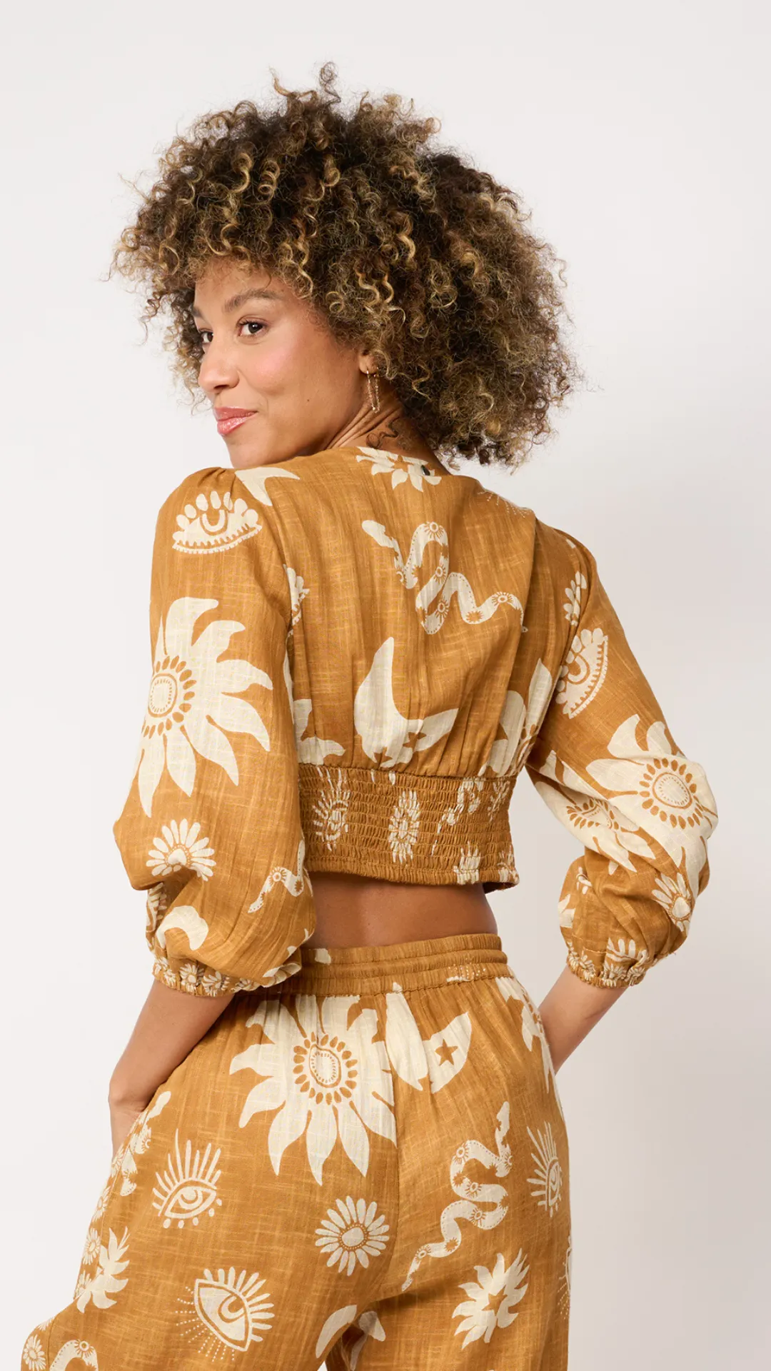 Natural Shadow Top