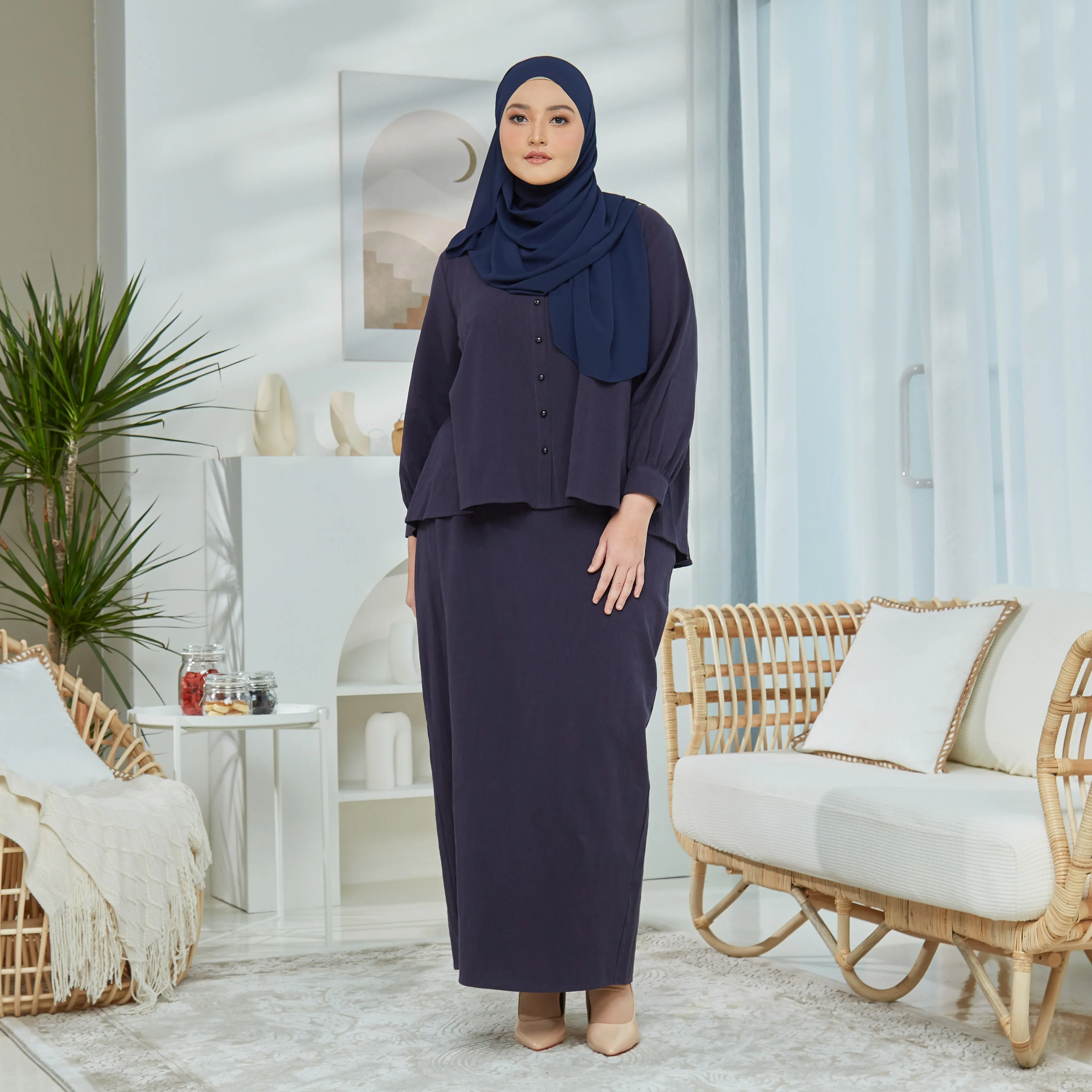 Nikayla Linen Kurung Set - Navy