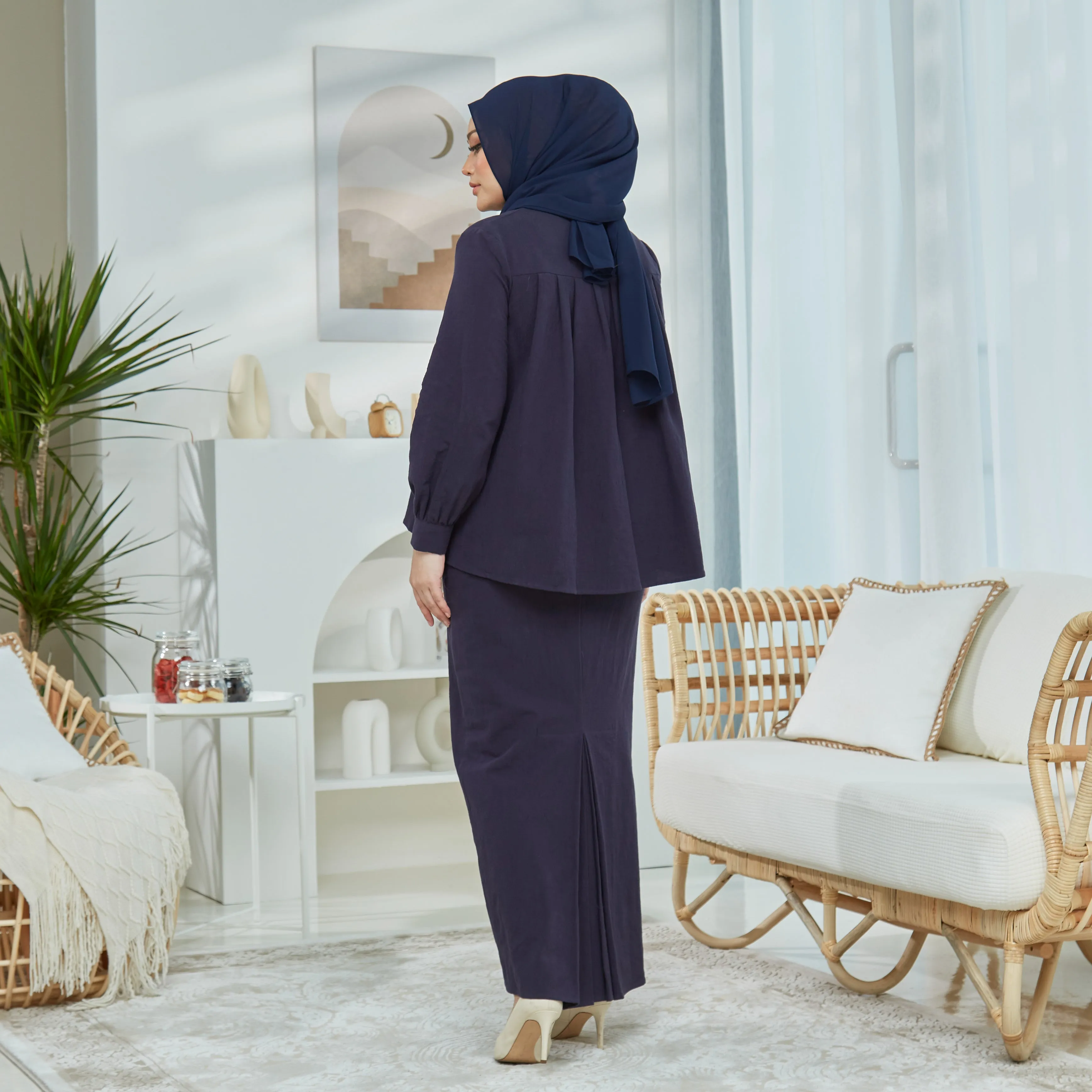 Nikayla Linen Kurung Set - Navy