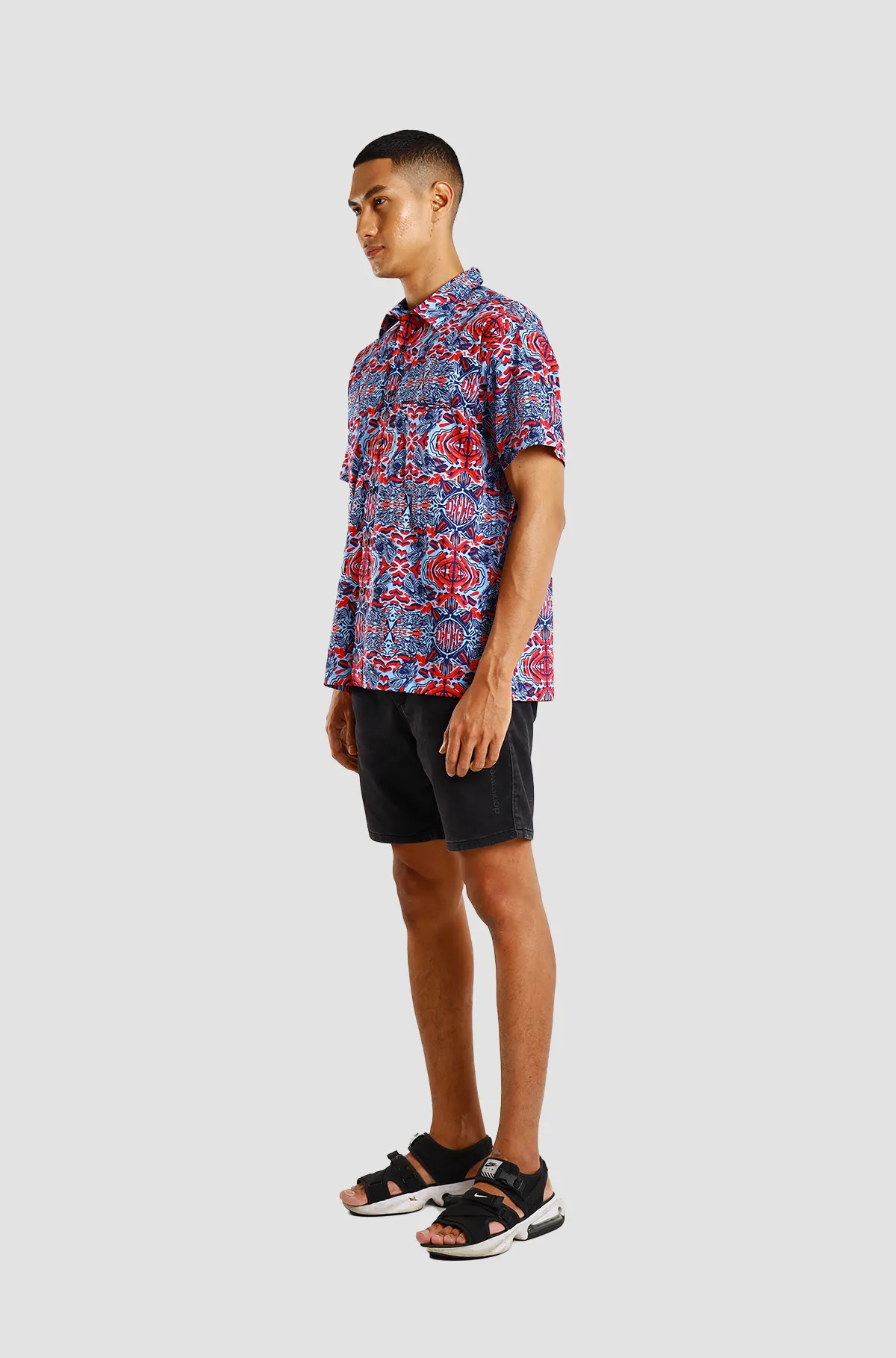 Nusantara Modern Fit Dragon Wave in Poppy Red