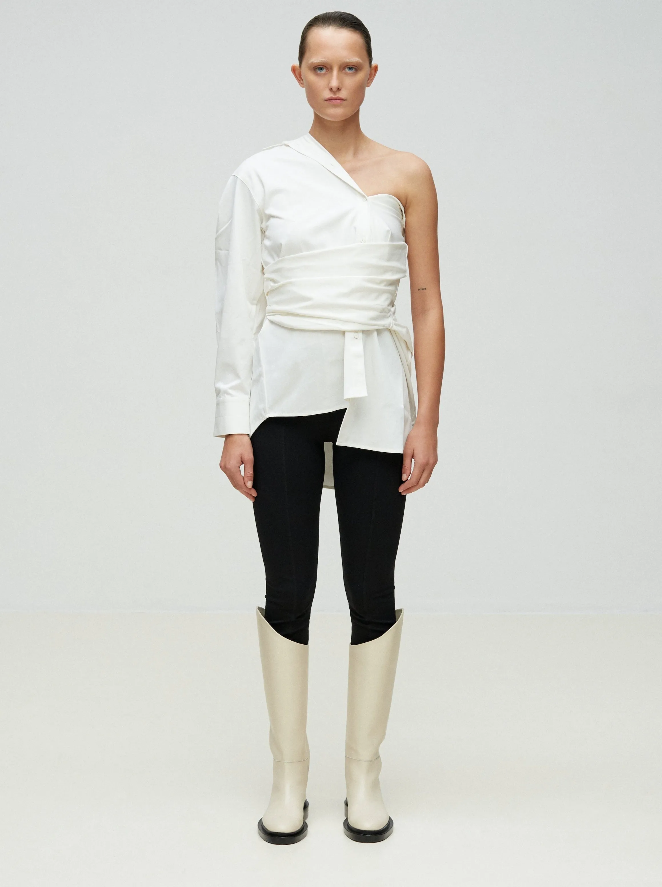 RELAXED BLOUSE