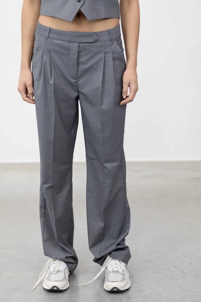 STEVEN PLEATED SUITING PANTS