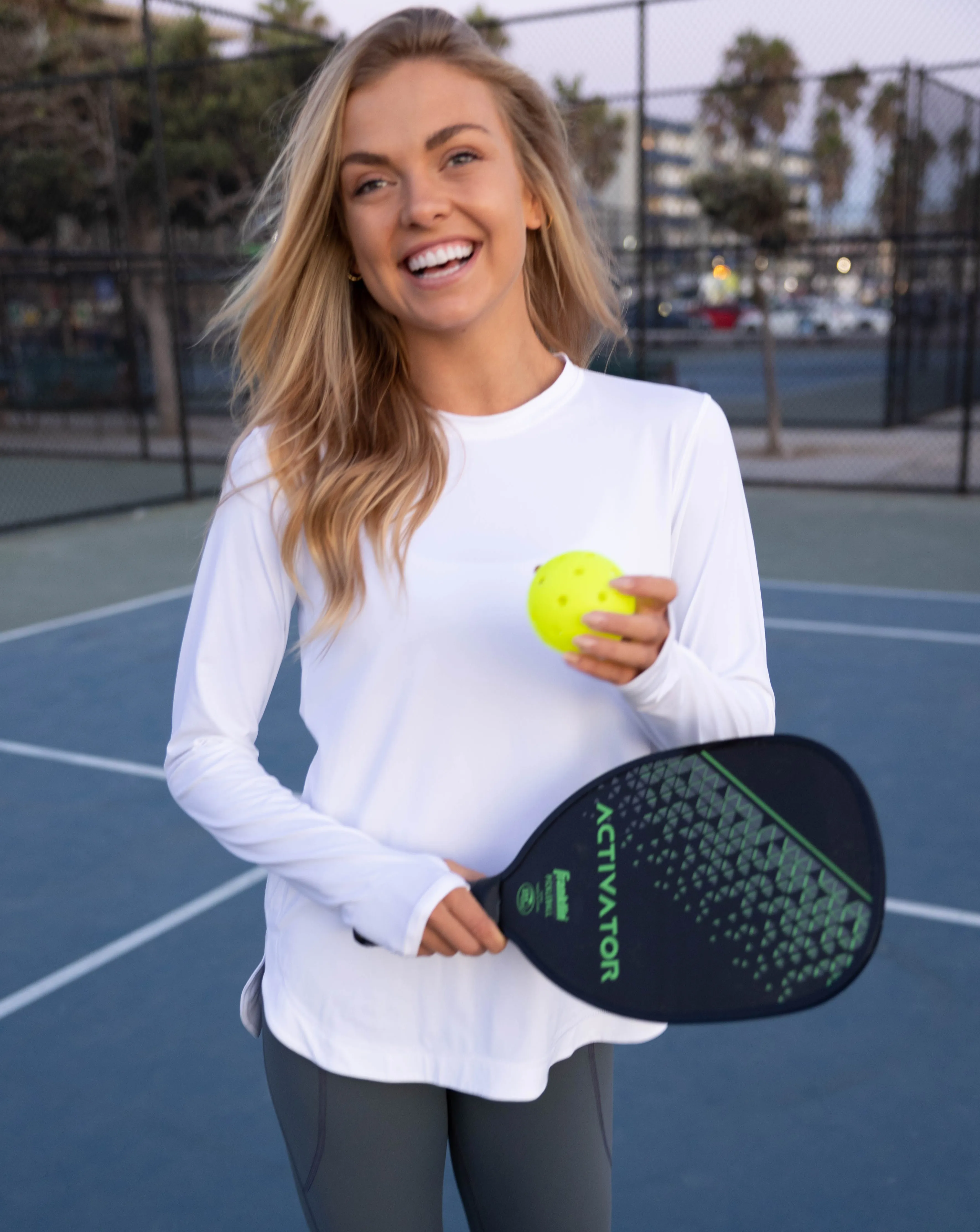WOMEN'S RELAXED SCALLOP TOP (2015)
